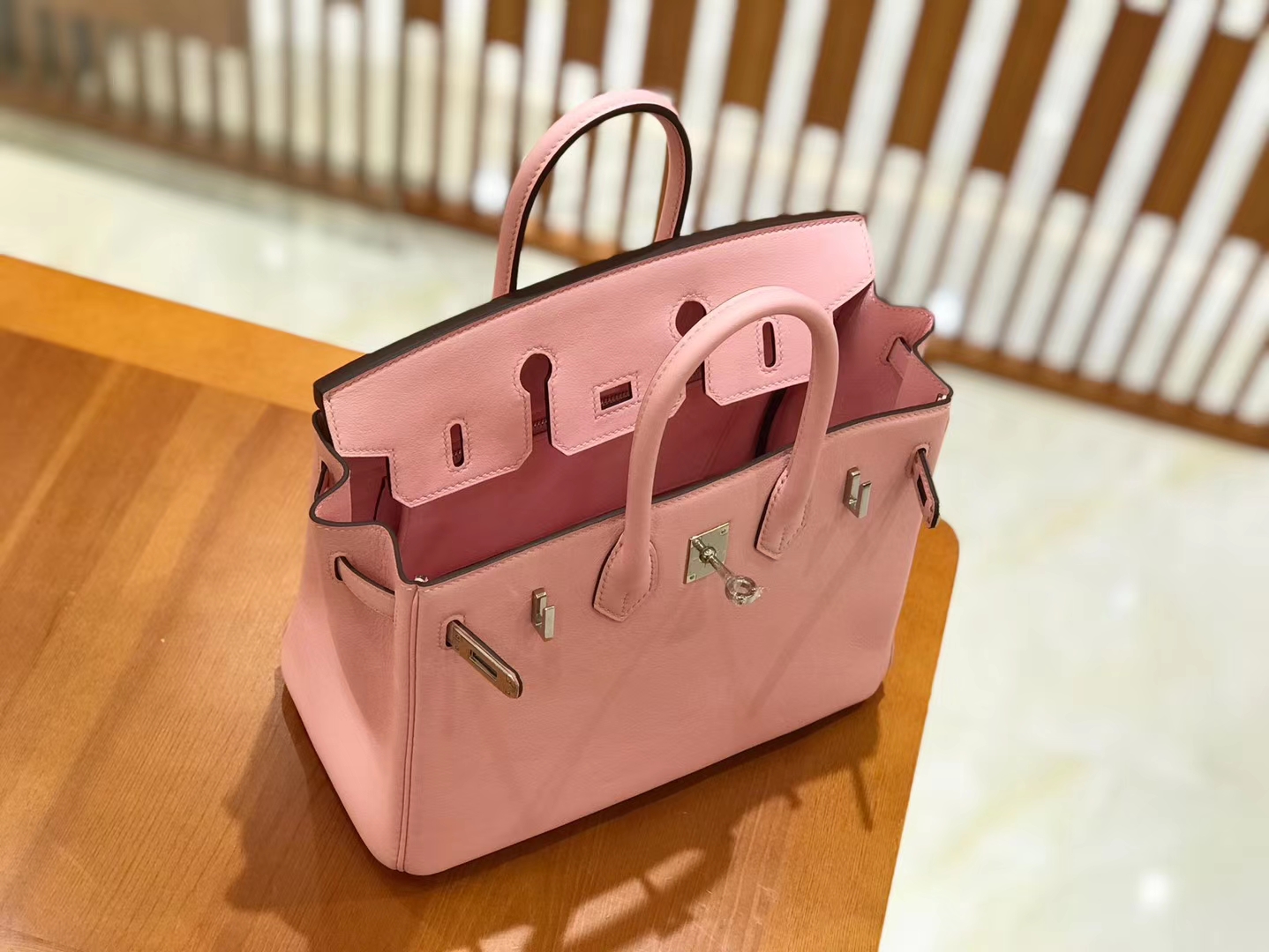 Hermès（爱马仕）Birkin 25cm Swift牛皮 Q粉 银扣 原版蜜蜡线 顶级手工缝制