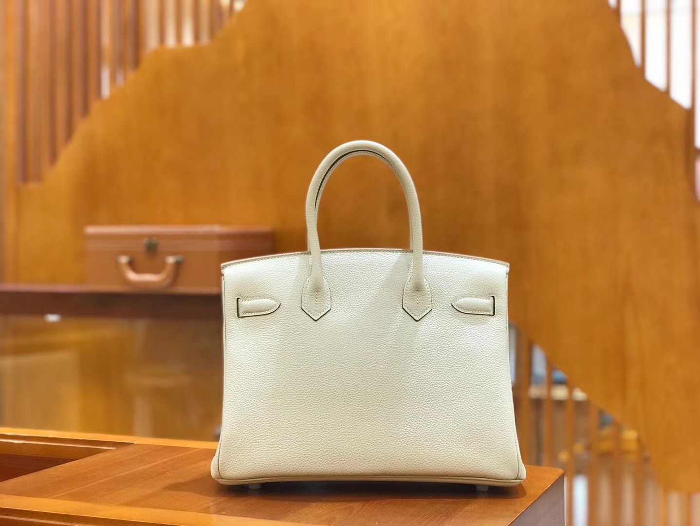 Hermès（爱马仕）Birkin 30cm 奶昔白 Togo小牛皮 银扣 原版蜜蜡线 顶级手工缝制