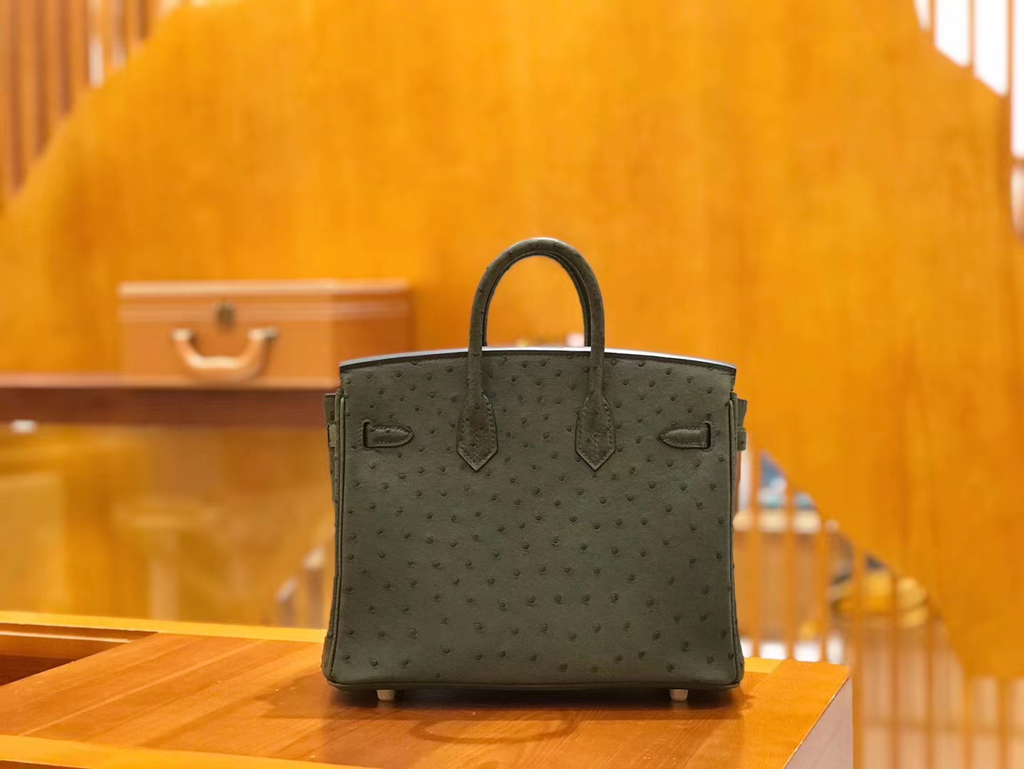 Hermès（爱马仕）Birkin 25cm 松柏绿 南非KK鸵鸟皮 金扣 原版蜜蜡线 顶级手缝 现货