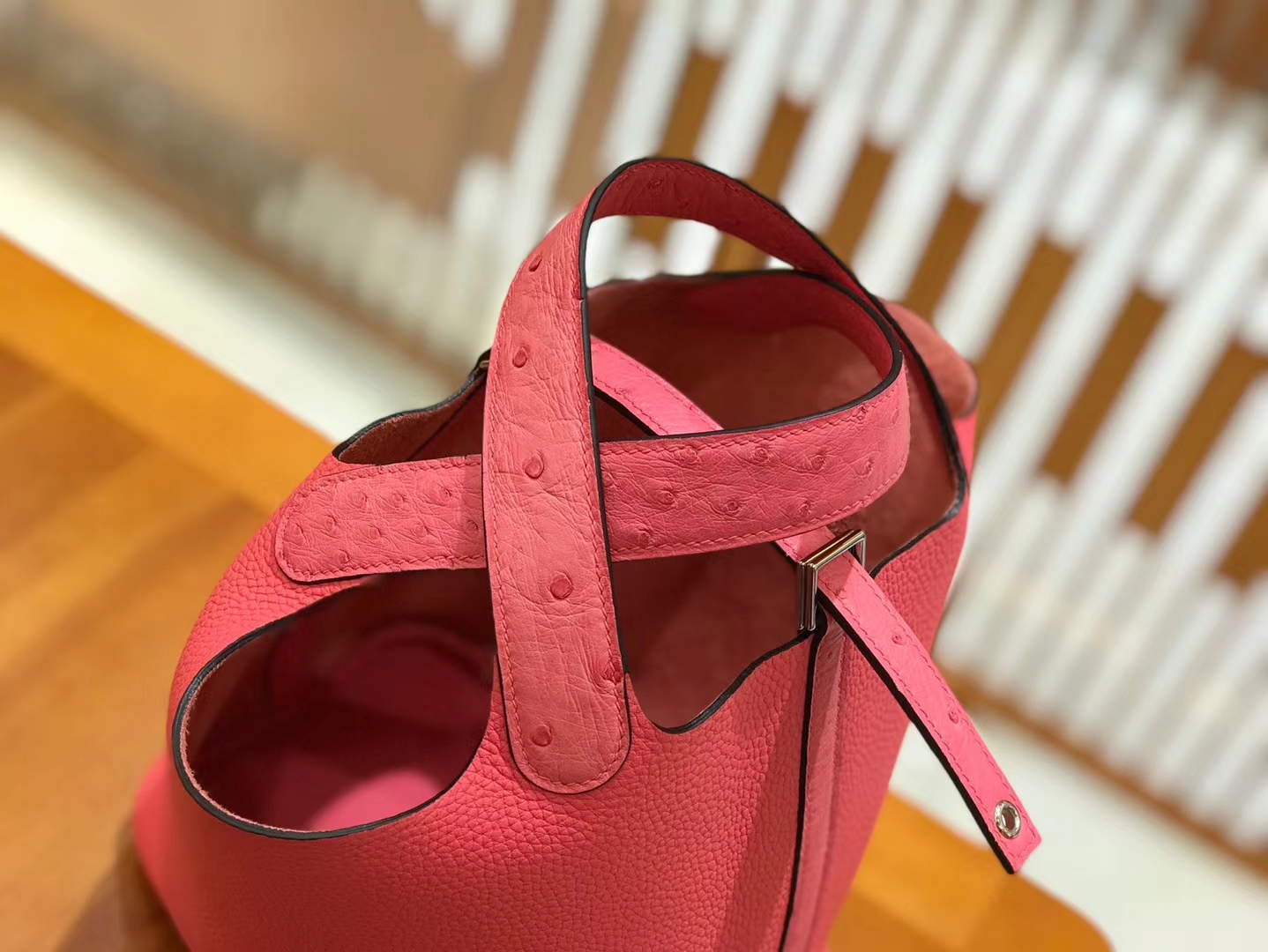 Hermès（爱马仕）Picotin 18cm 唇膏粉 鸵鸟皮拼Togo皮 银扣 原版蜜蜡线 顶级手工缝制