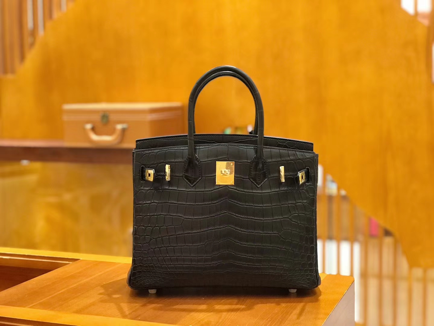 Hermès（爱马仕）Birkin 30cm 经典黑 雾面 尼罗鳄鱼皮 金扣 原版蜜蜡线 顶级手缝 现货