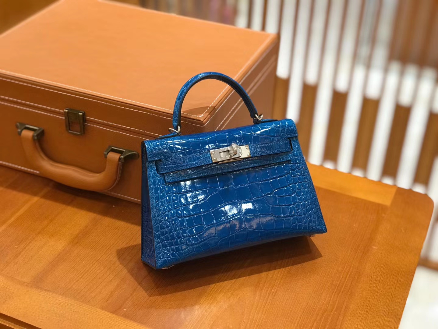 Hermès（爱马仕）Mini kelly 二代 19cm 美洲鳄鱼皮 伊兹密尔蓝 银扣 原版蜜蜡线 顶级手缝