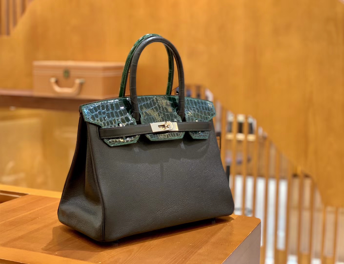 Hermès（爱马仕）Birkin 30cm 三拼皮三拼色 尼罗鳄鱼皮拼山羊皮 原版蜜蜡线 现货