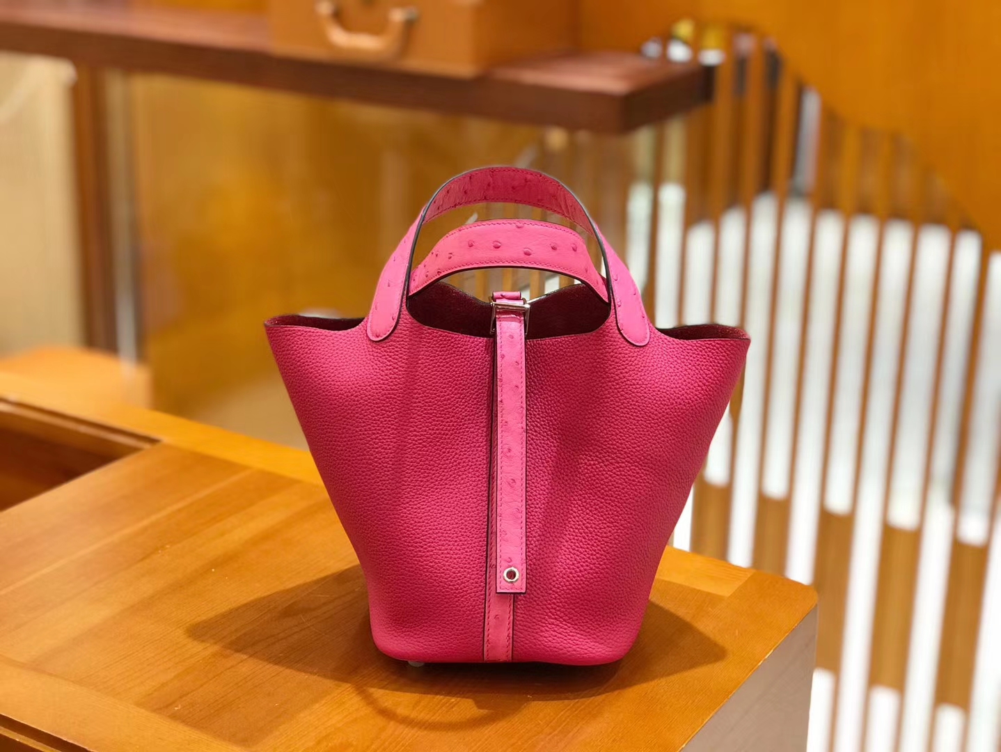Hermès（爱马仕）Picotin 18cm 惊艳粉 玉兰粉 鸵鸟皮拼Togo皮 银扣 原版蜜蜡线 顶级手工缝制