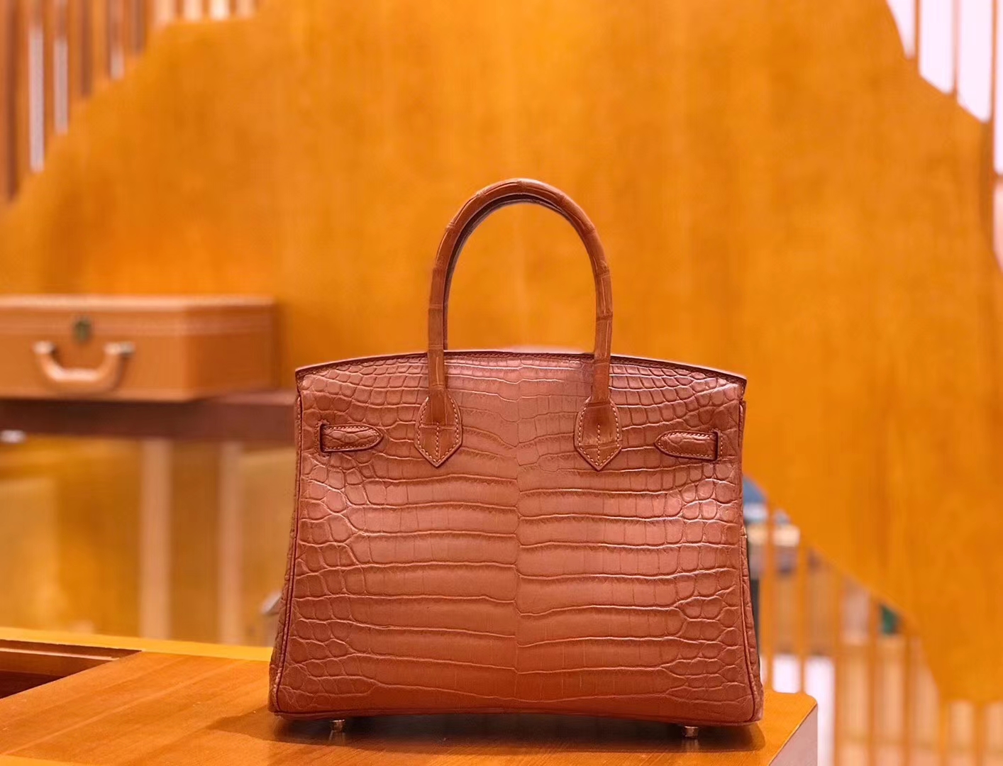 Hermès（爱马仕）Birkin 30cm 焦糖棕 尼罗鳄鱼皮 金扣 原版蜜蜡线 顶级手缝 现货