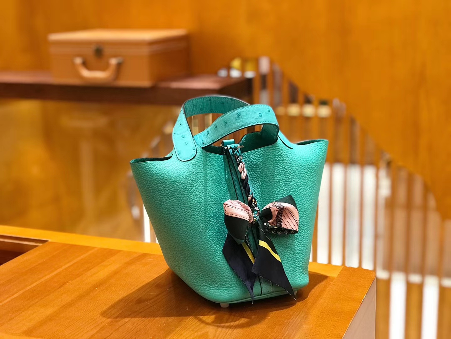 Hermès（爱马仕）Picotin 18cm 维罗纳绿 鸵鸟皮拼Togo皮 银扣 原版蜜蜡线 顶级手工缝制