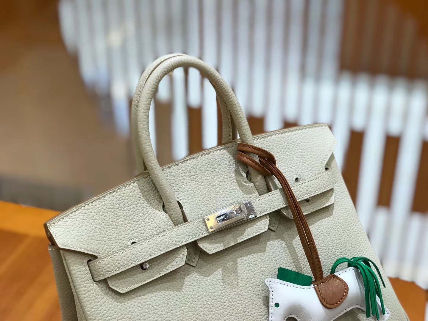 Hermès（爱马仕）Birkin 25cm 奶昔白 Togo小牛皮 银扣 原版蜜蜡线 顶级手缝