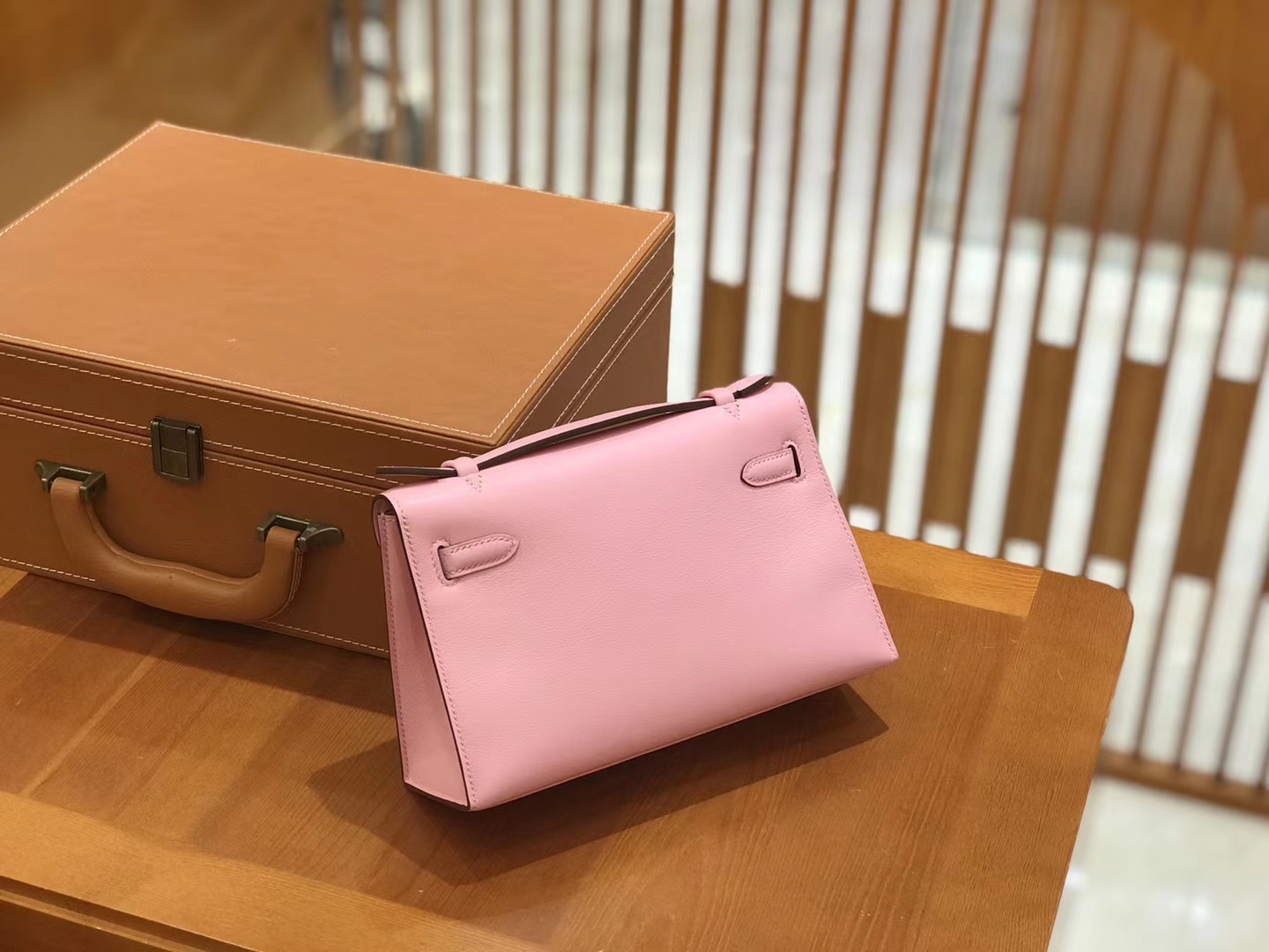 Hermès（爱马仕）Mini kelly 22cm Q粉 Swift 牛皮 银扣 原版蜜蜡线 顶级手缝