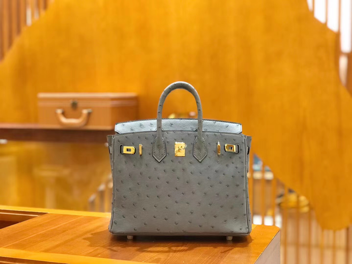 Hermès（爱马仕）新增现货 Birkin 25cm 玛瑙灰 南非KK级鸵鸟皮 金扣  原版蜜蜡线 顶级手工缝制
