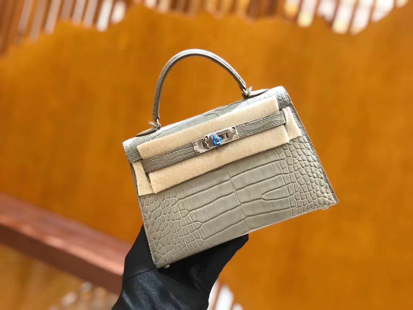 Hermès（爱马仕）Mini kelly 二代 19cm 美洲鳄鱼皮 珍珠灰 银扣 原版蜜蜡线 顶级手缝