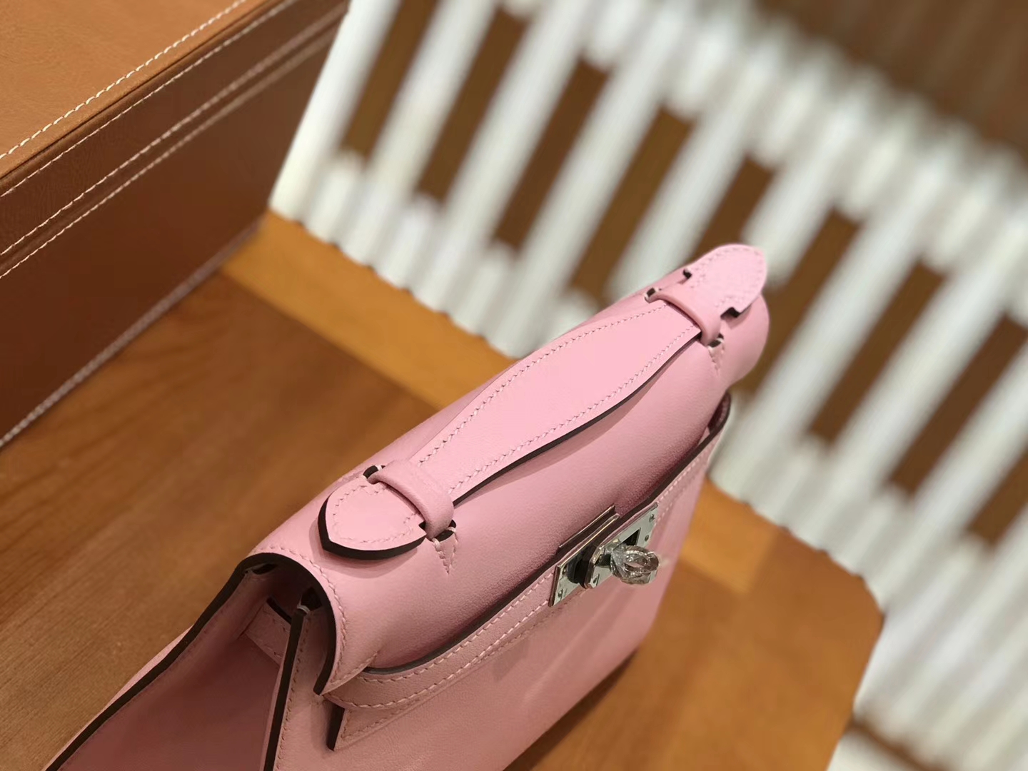 Hermès（爱马仕）Mini kelly 22cm Q粉 Swift 牛皮 银扣 原版蜜蜡线 顶级手缝