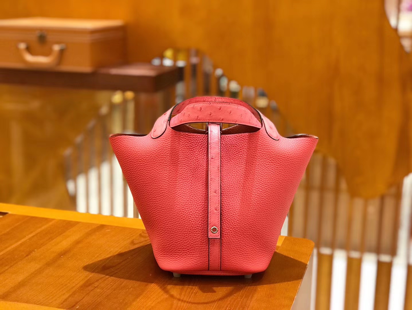Hermès（爱马仕）Picotin 18cm 唇膏粉 鸵鸟皮拼Togo皮 银扣 原版蜜蜡线 顶级手工缝制