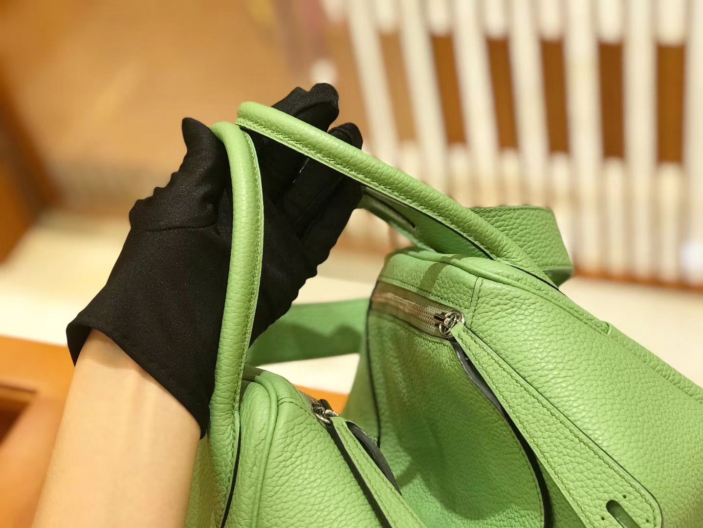 Hermès（爱马仕）Lindy 30cm 牛油果绿 Togo牛皮 银扣 原版蜜蜡线 顶级手缝 现货