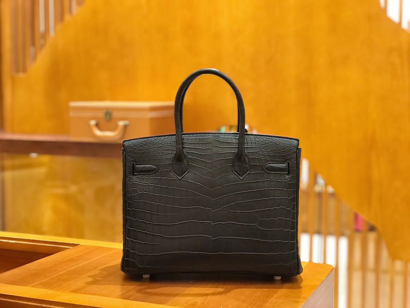 Hermès（爱马仕）Birkin 30cm 经典黑 雾面 尼罗鳄鱼皮 金扣 原版蜜蜡线 顶级手缝 现货
