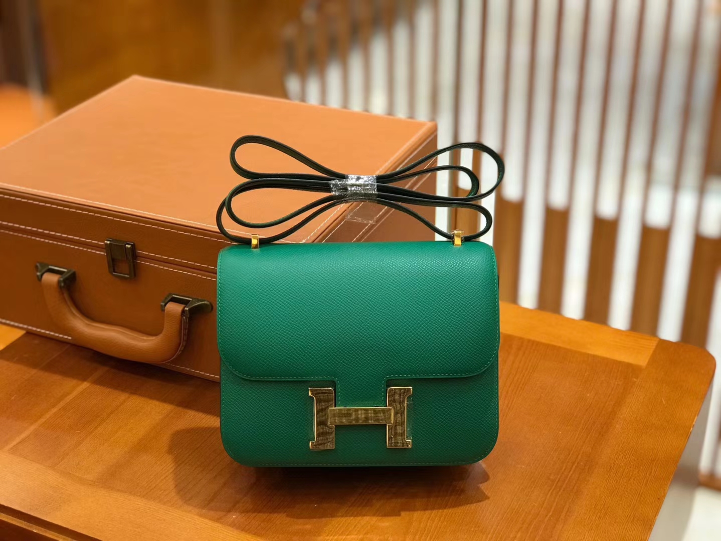Hermès（爱马仕）康斯坦 18cm 丝绒绿 Epsom 掌纹小牛皮 金扣 原版蜜蜡线 顶级手缝