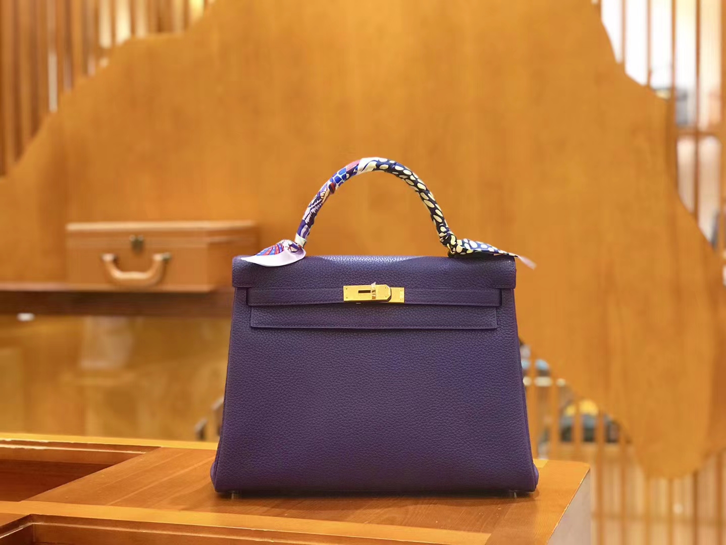 Hermès（爱马仕）Kelly 32cm 梦幻紫 进口togo小牛皮 蜡线 全手工缝制