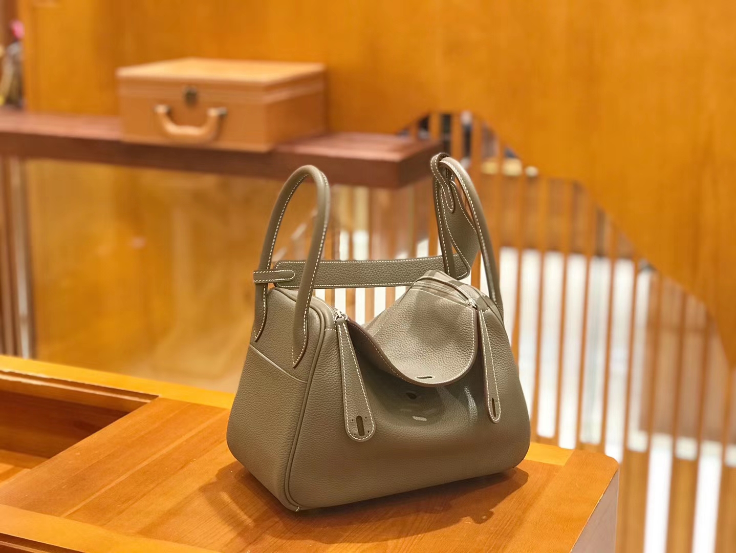 Hermès（爱马仕）Lindy 26cm 大象灰 Togo 牛皮 银扣 原版蜜蜡线 顶级手缝