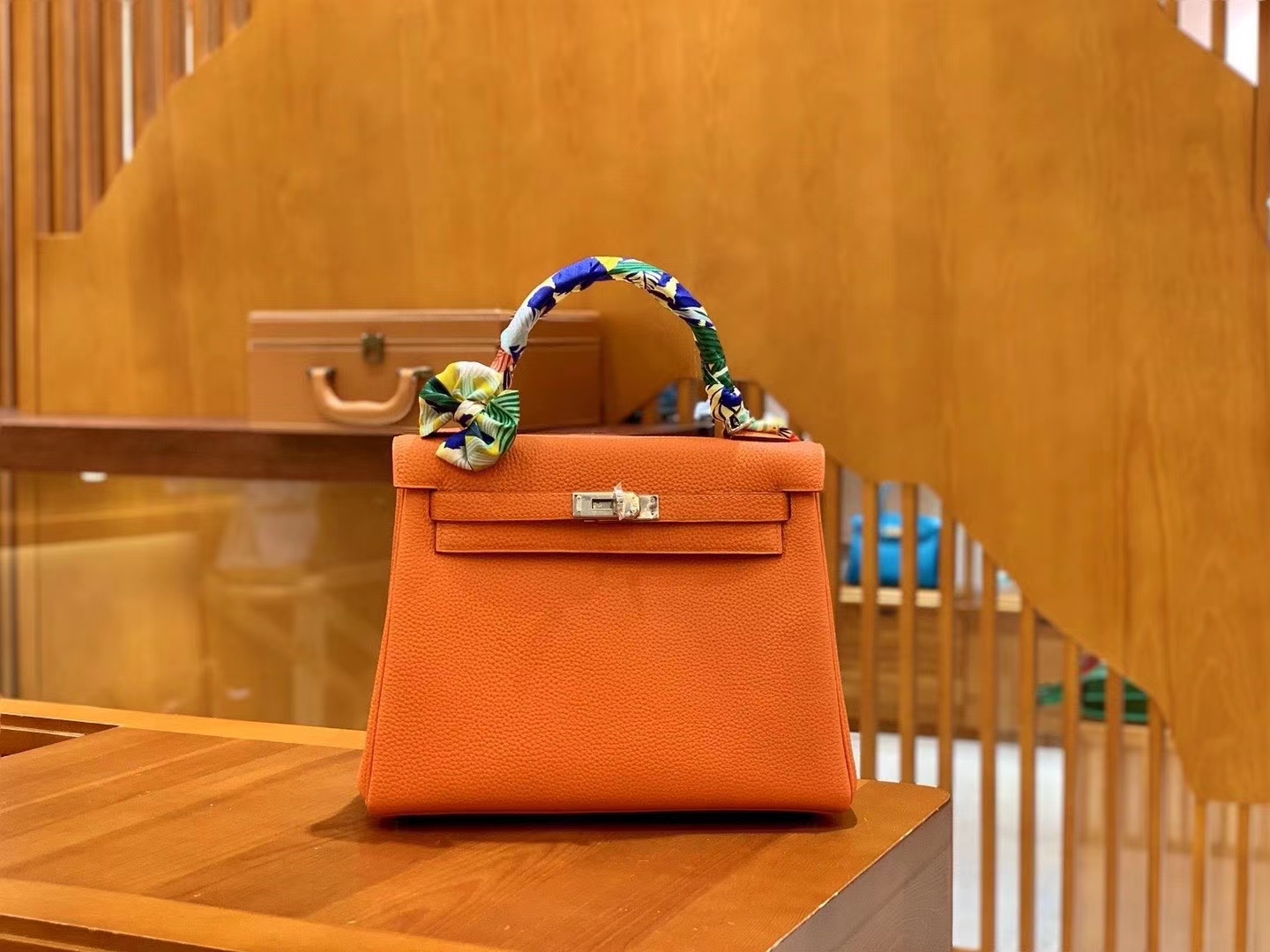 Hermès（爱马仕）Kelly 25cm togo 牛皮 橙色 鳄鱼皮工序版本 全手工缝制