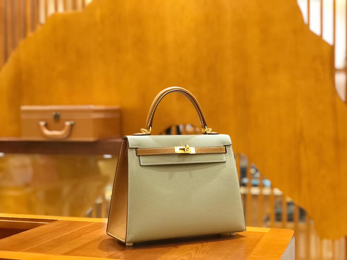 Hermès（爱马仕）Kelly 25cm 斑鸠灰拼金棕 Epsom 掌纹小牛皮 金扣 原版蜜蜡线 顶级手缝