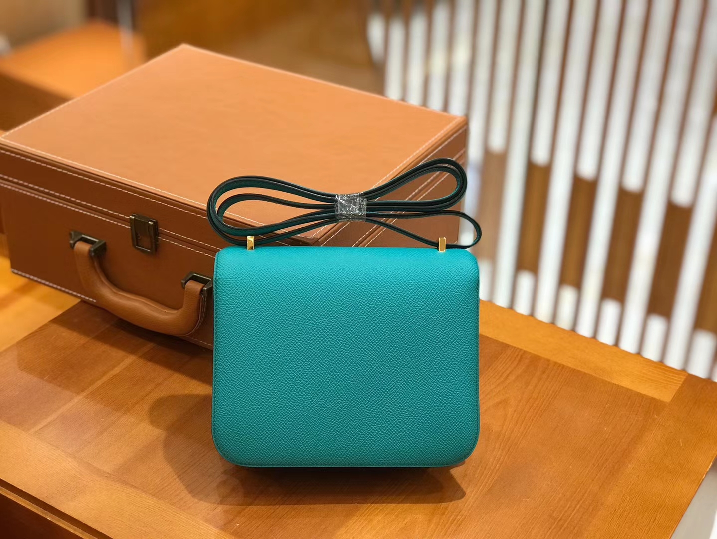 Hermès（爱马仕）康斯坦 18cm 维罗纳绿 Epsom 掌纹小牛皮 金扣 原版蜜蜡线 顶级手缝