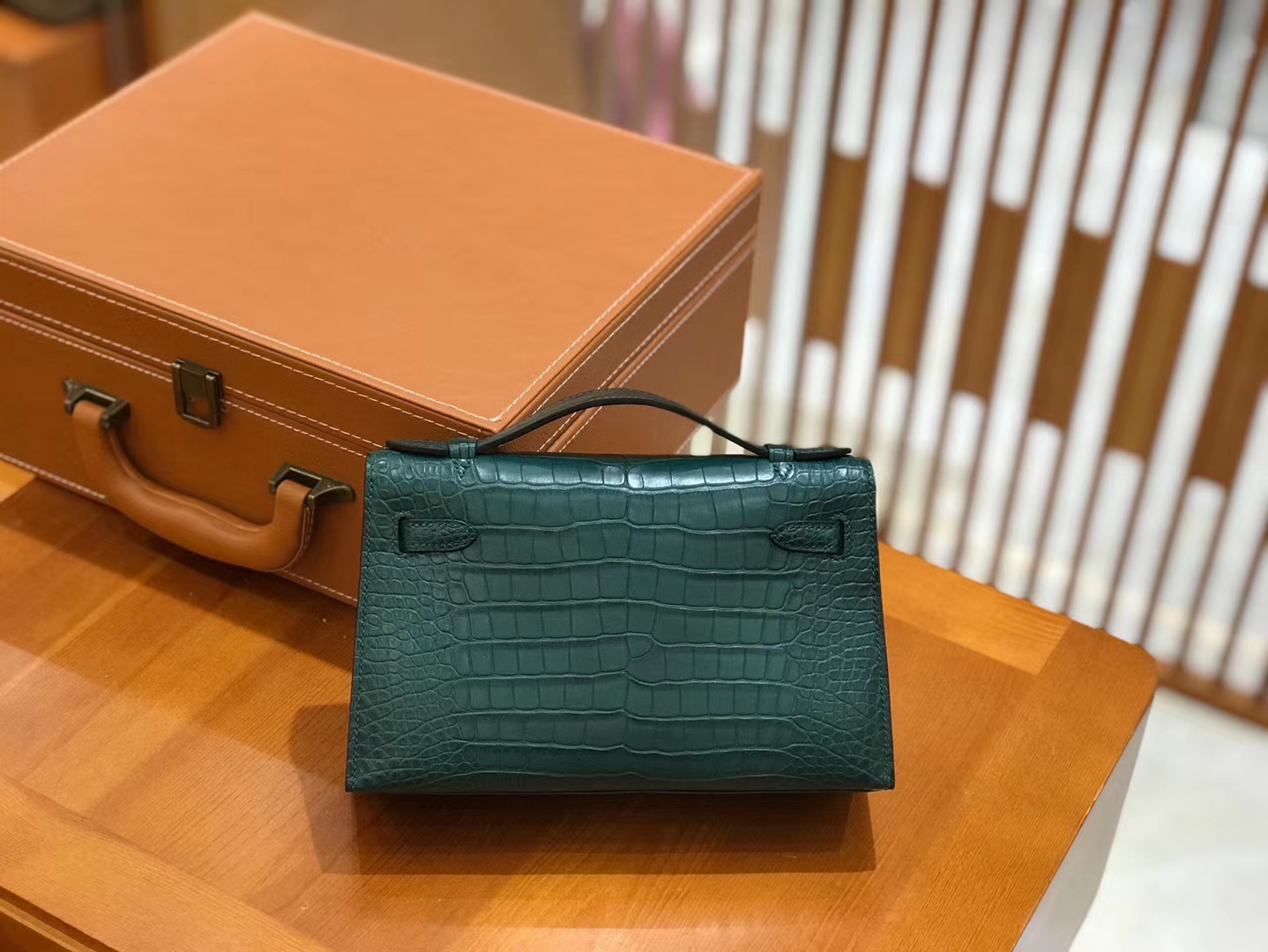 Hermès（爱马仕）Mini kelly 一代 松柏绿 美洲鳄鱼皮 金扣 原版蜜蜡线 顶级手缝