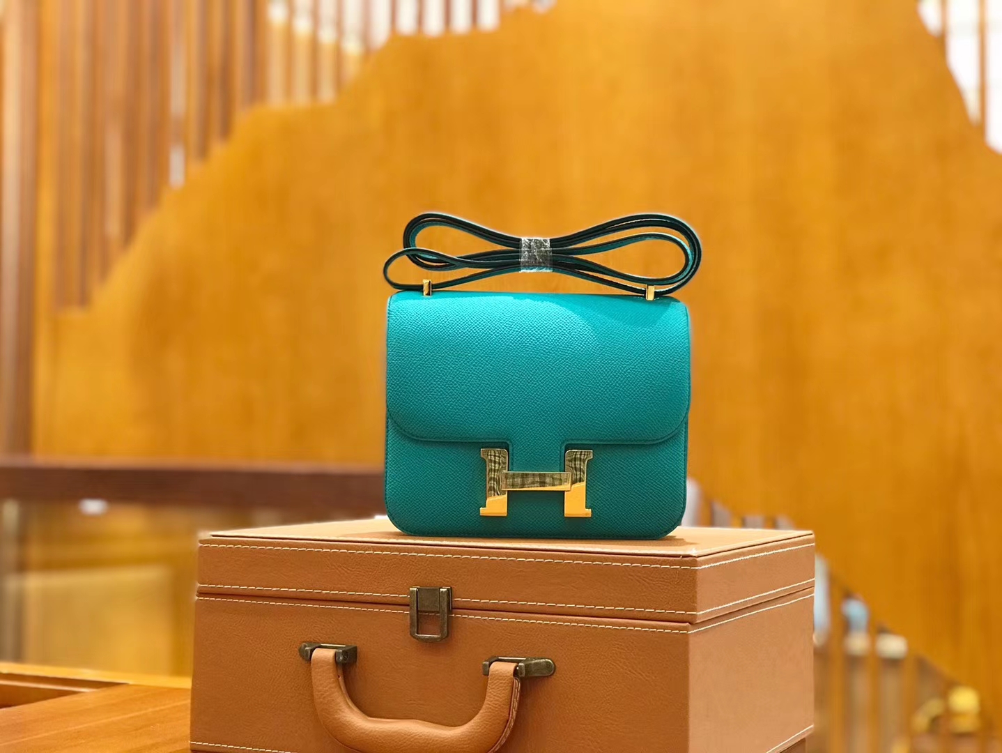 Hermès（爱马仕）康斯坦 18cm 维罗纳绿 Epsom 掌纹小牛皮 金扣 原版蜜蜡线 顶级手缝