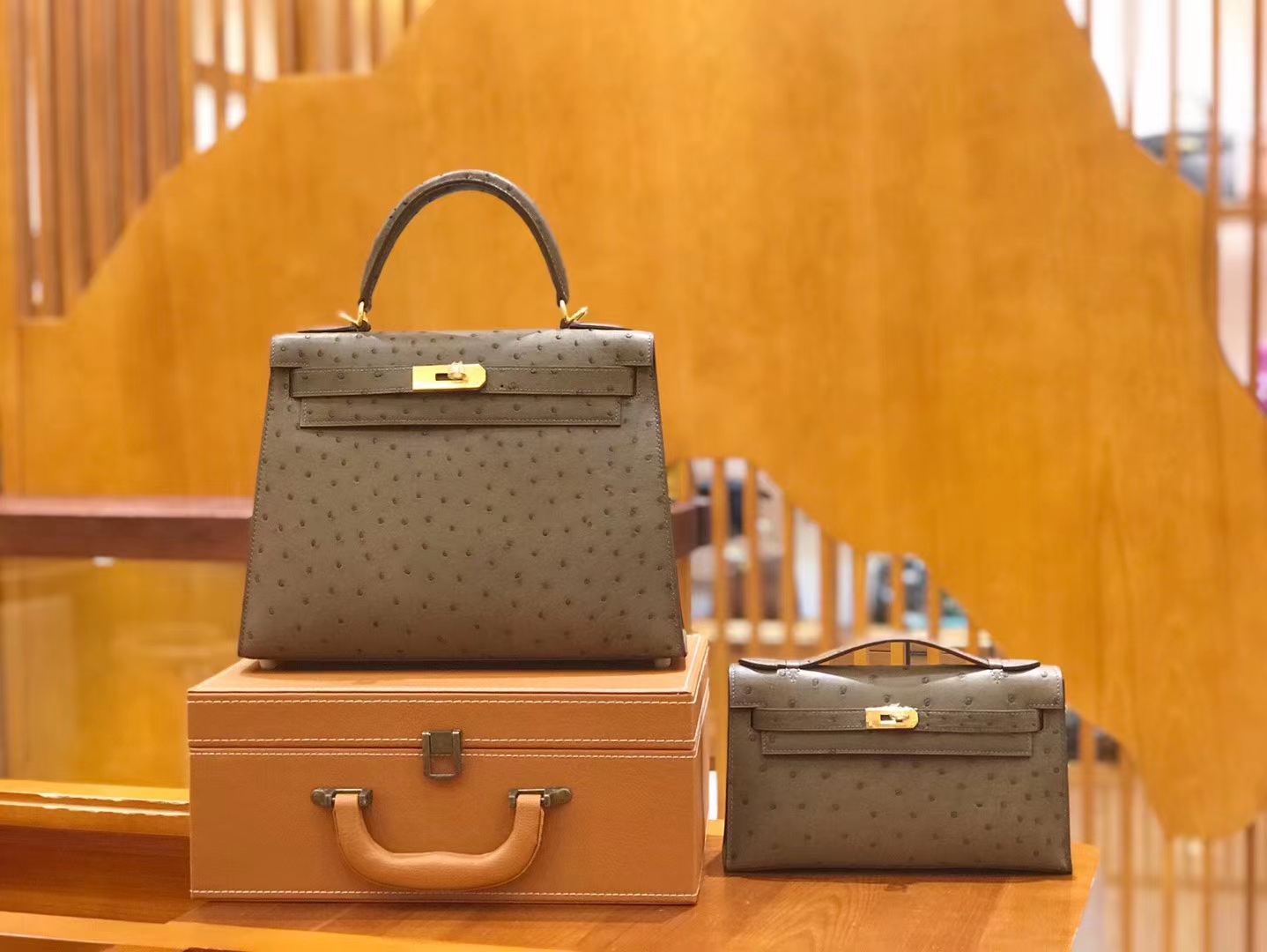 Hermès（爱马仕）Kelly 28cm 摩卡 南非KK鸵鸟皮 金扣 原版蜜蜡线 顶级手缝
