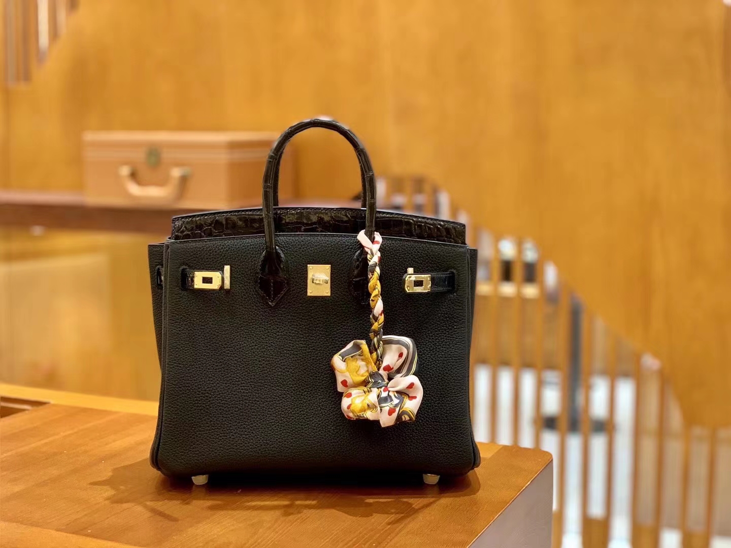 Hermès（爱马仕）Birkin Touch 25cm 经典黑 鳄鱼皮拼Togo皮 金扣 原版蜜蜡线 顶级手缝