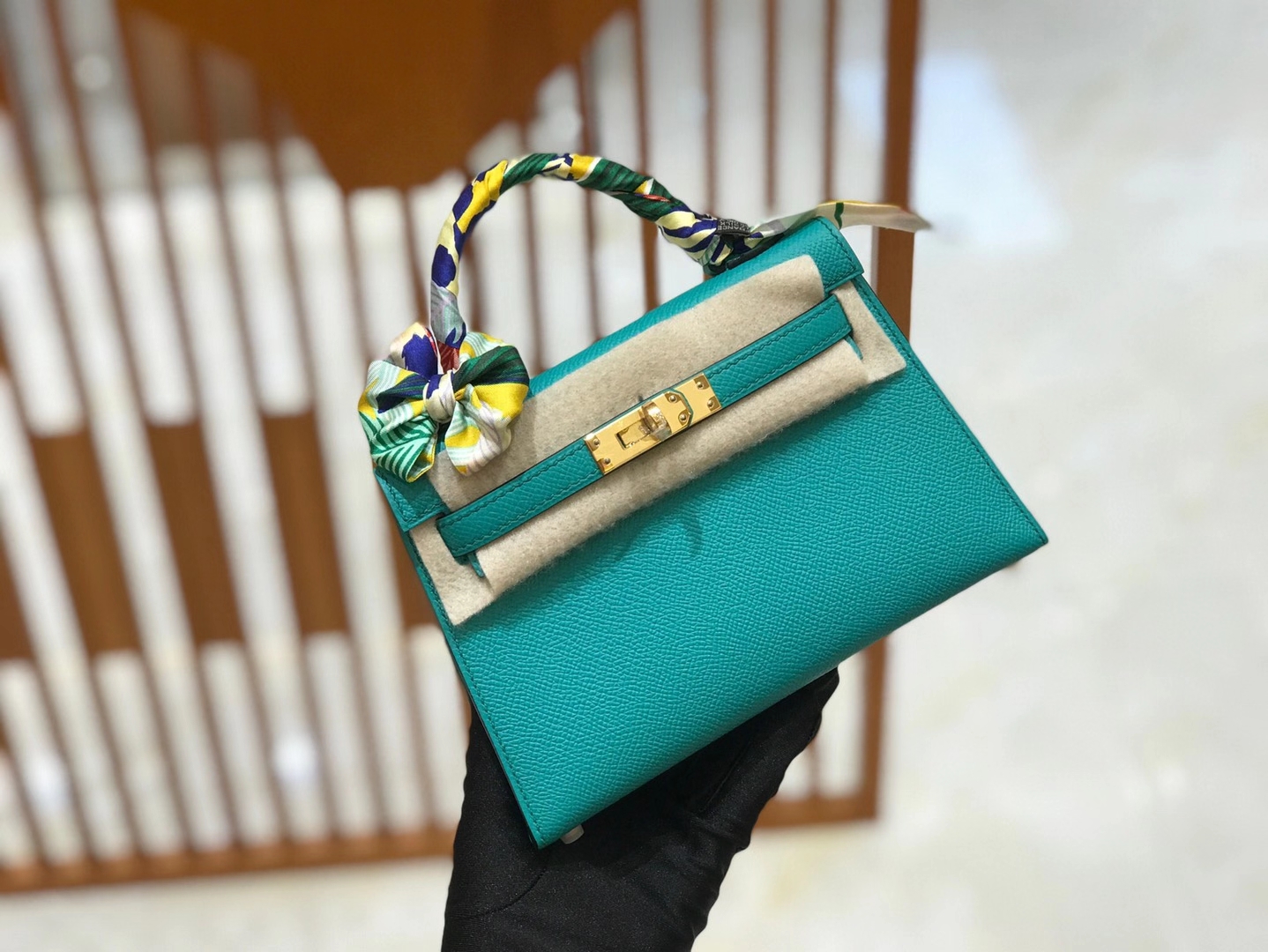 Hermès（爱马仕）Mini Kelly 二代 19cm 进口掌纹牛皮 U1维罗纳绿 全手工缝制 高订鳄鱼工序