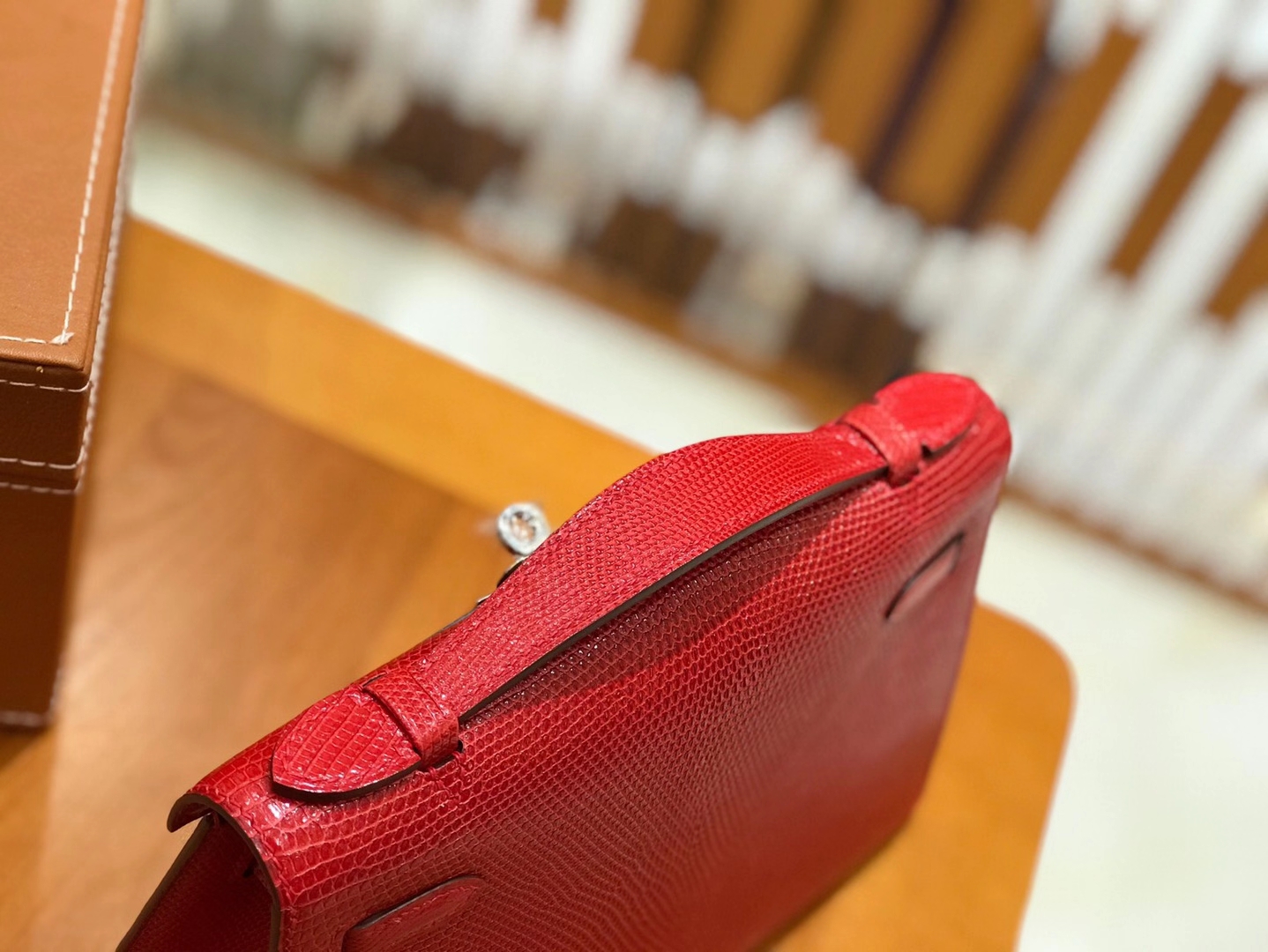 Hermès（爱马仕）Mini Kelly 22cm 大红 南非野生蜥蜴皮 银扣 全手工缝制 顶级高订