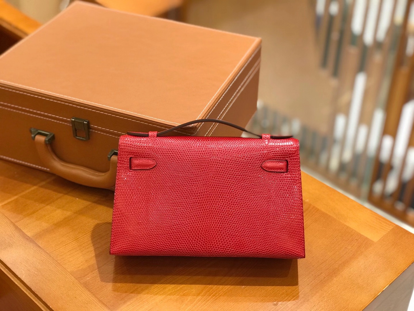 Hermès（爱马仕）Mini Kelly 22cm 大红 南非野生蜥蜴皮 银扣 全手工缝制 顶级高订