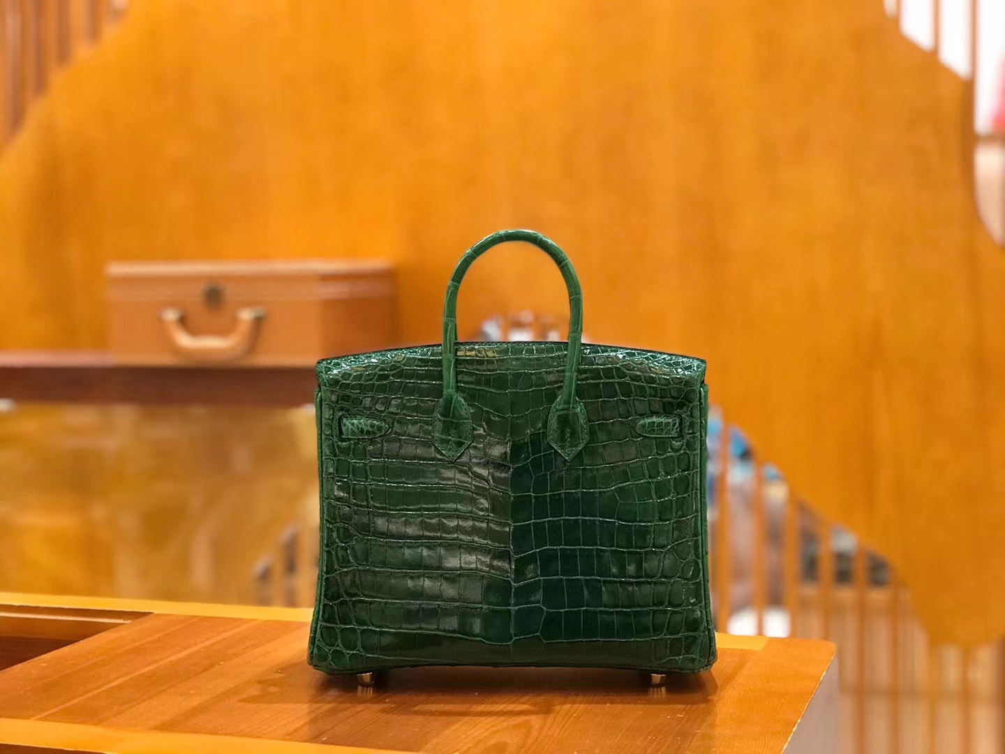 Hermès（爱马仕）Birkin 25cm 祖母绿 进口一级尼罗鳄鱼皮 蜡线 全手工缝制