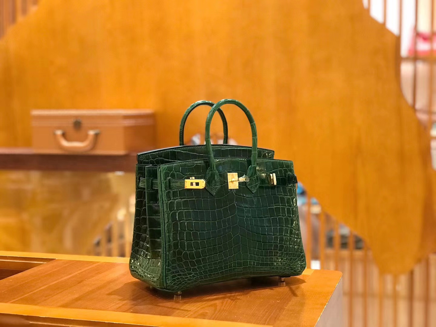 Hermès（爱马仕）Birkin 25cm 祖母绿 进口一级尼罗鳄鱼皮 蜡线 全手工缝制