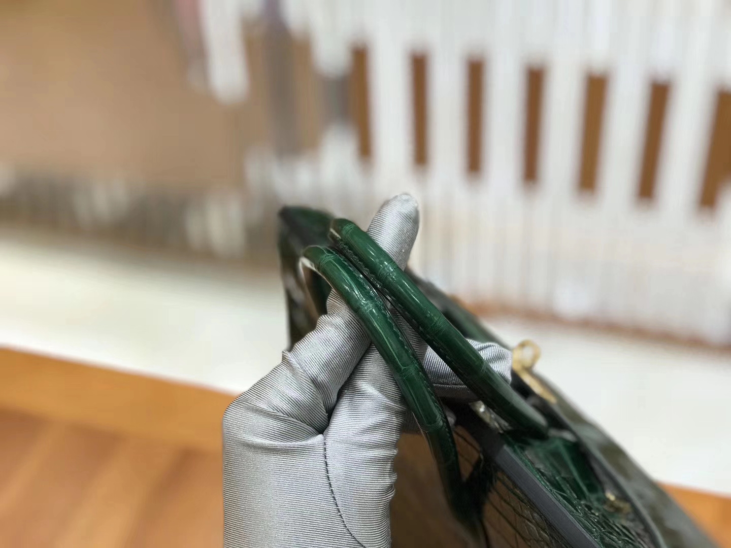 Hermès（爱马仕）Birkin 25cm 祖母绿 进口一级尼罗鳄鱼皮 蜡线 全手工缝制