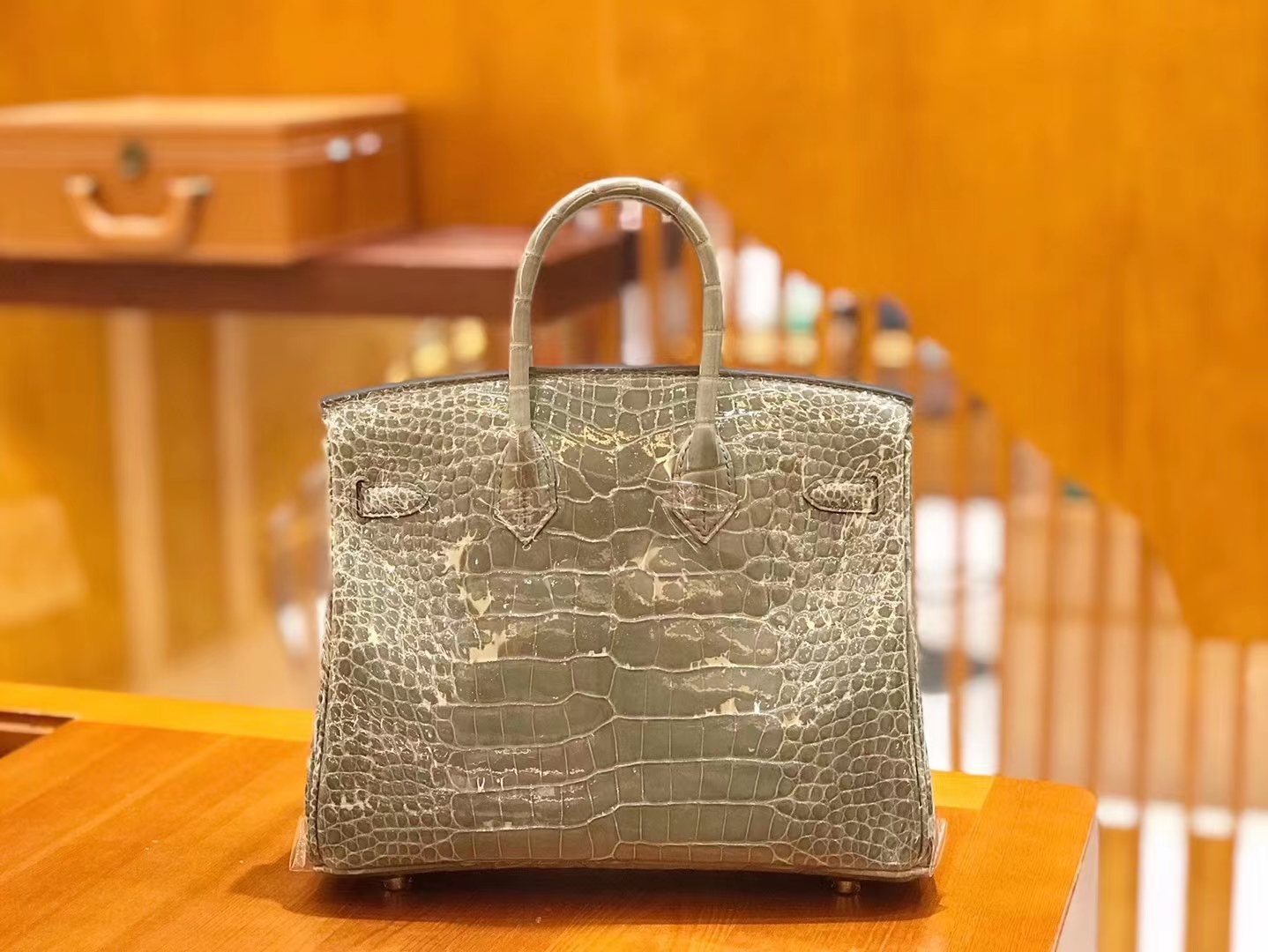 Hermès（爱马仕）Birkin 25cm 一级美洲鳄鱼皮 81斑鸠灰 高定工序版本 全手工缝制