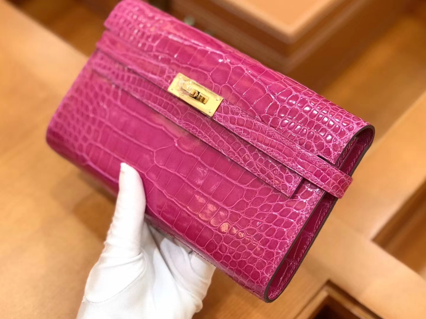 Hermès（爱马仕）Kelly 钱包 一级美洲鳄鱼皮 J5天方夜谭紫 高定工序版本 全手工缝制