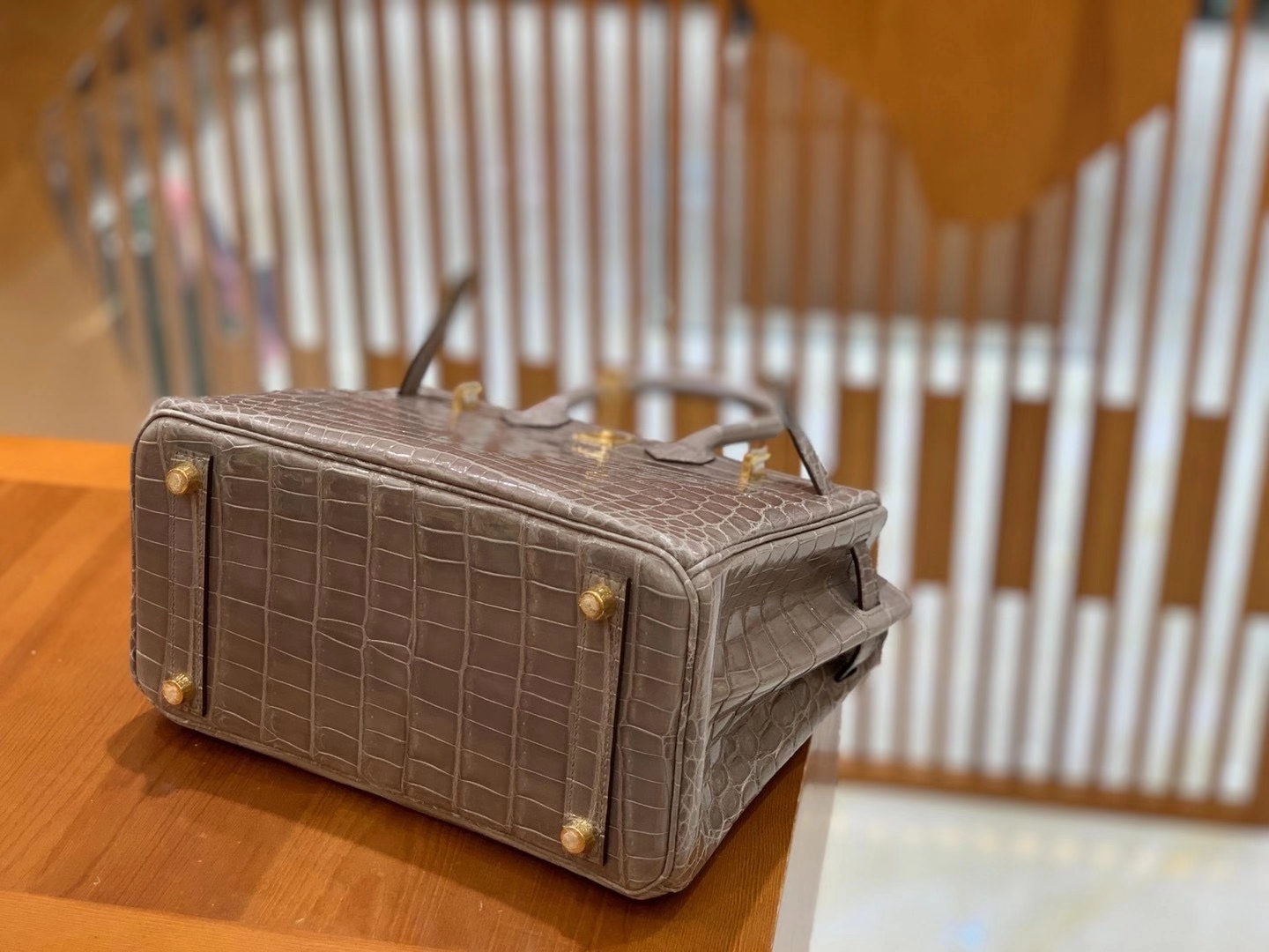 Hermès（爱马仕）Birkin 25cm 尼罗鳄鱼皮 大象灰 金扣 新增现货