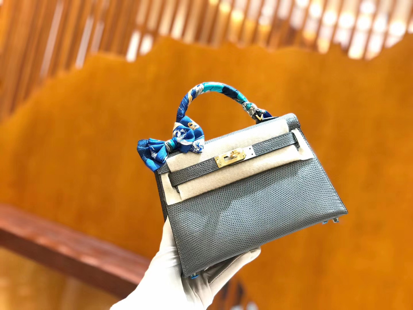 Hermès（爱马仕）Mini kelly二代 杏仁绿 南非野生蜥蜴皮 金扣 原版蜜蜡线 顶级手工缝制