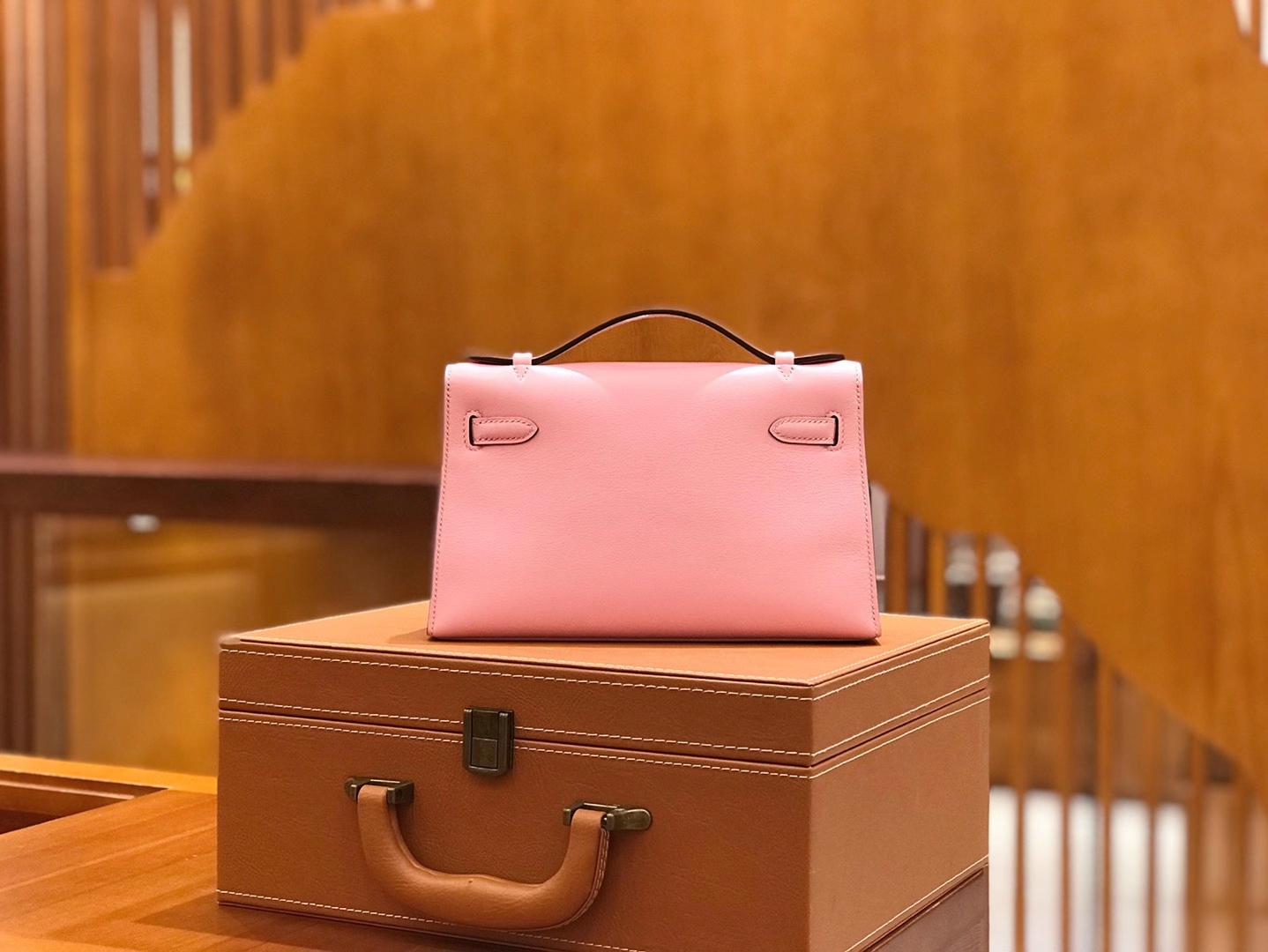 Hermès（爱马仕）Mini Kelly 一代 樱花粉 swift皮 银扣 原版蜜蜡线 顶级手工缝制