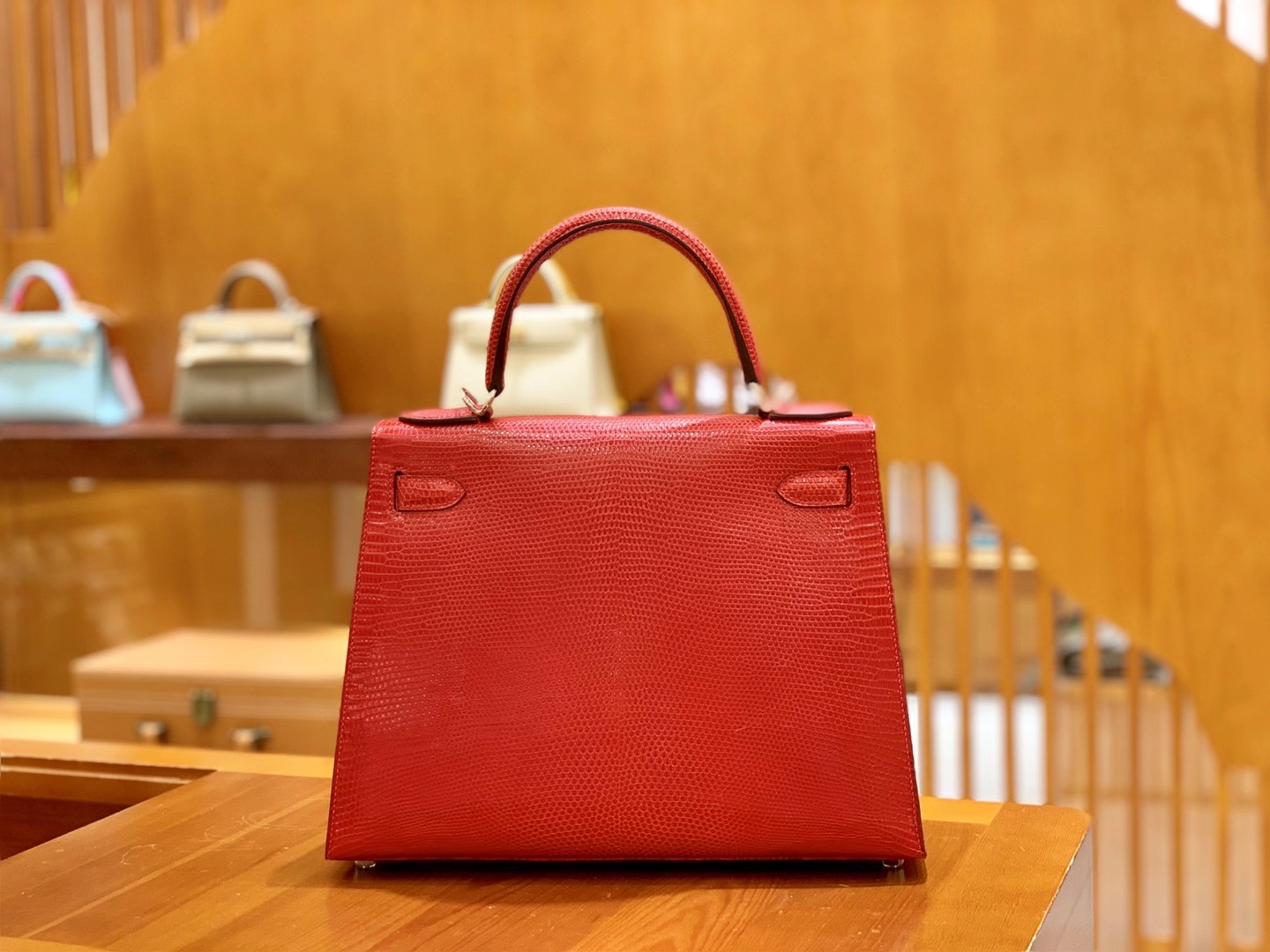 Hermès（爱马仕）Kelly 28cm 国旗红 银扣 南非野生蜥蜴皮 原版蜜蜡线 顶级手工缝制