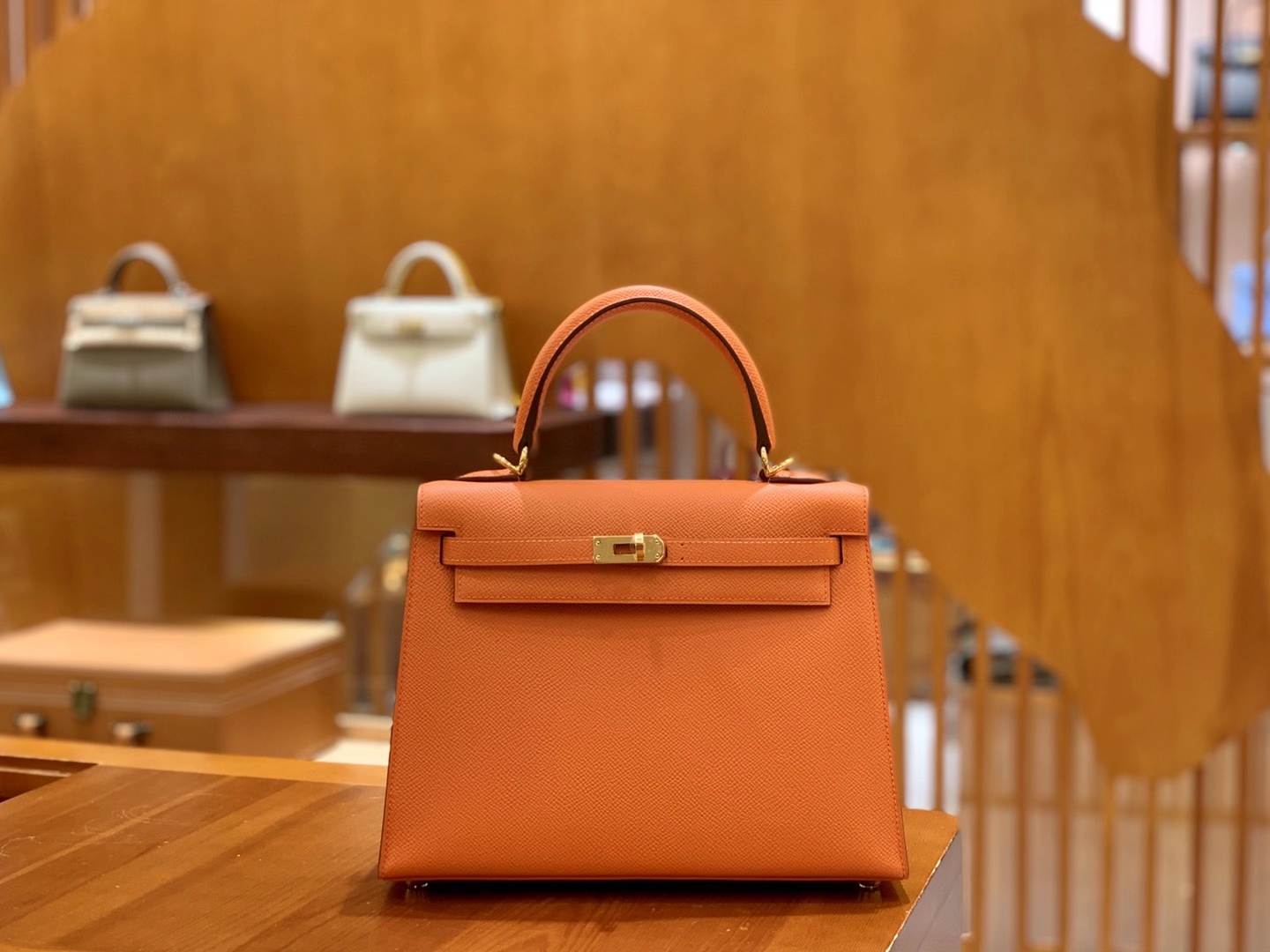 Hermès（爱马仕）kelly 25cm 橙红 金扣 Epsom掌纹皮 原版蜜蜡线 顶级手工缝制