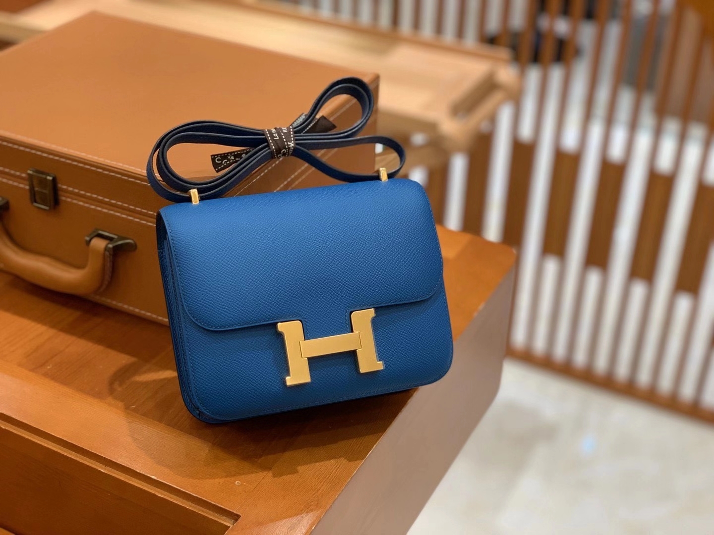 Hermès（爱马仕）Constance 18cm 伊滋密尔蓝 原厂牛皮 金扣 原版蜜蜡线 顶级手工缝制