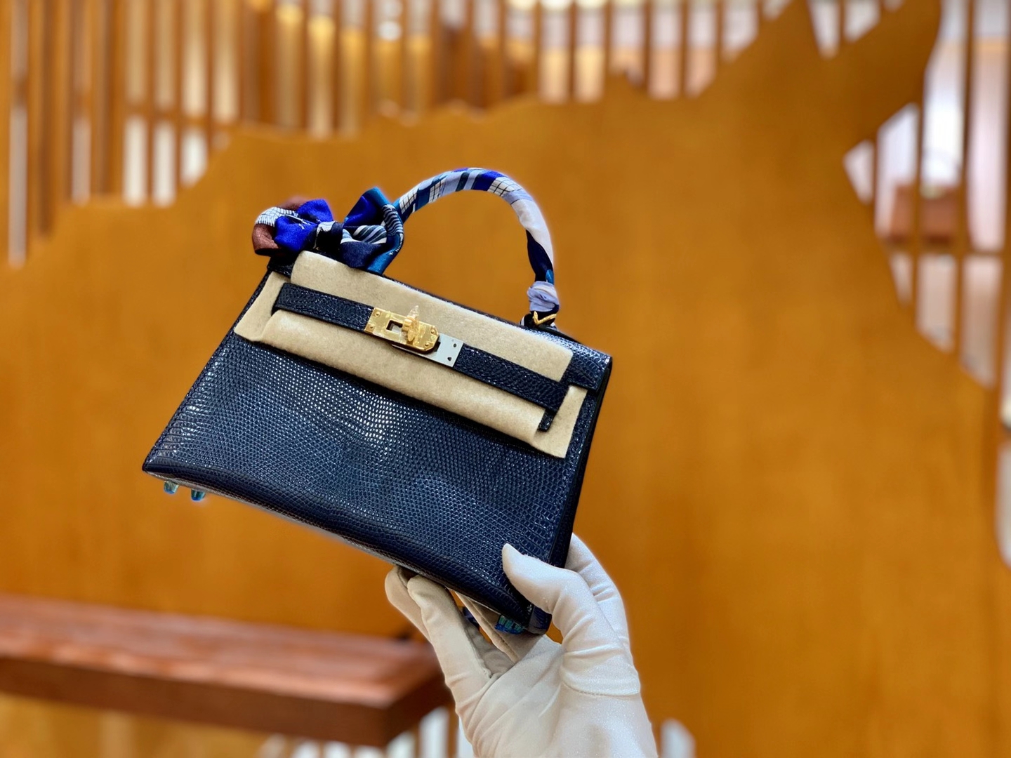 Hermès（爱马仕）Mini kelly 二代 宝石蓝 南非野生蜥蜴皮 金扣 原版蜜蜡线 顶级手工缝制
