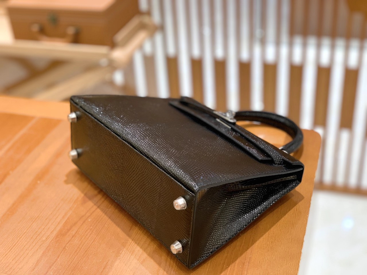 Hermès（爱马仕）Kelly 25cm 经典黑 南非野生蜥蜴皮 银扣 原版蜜蜡线 顶级手工缝制