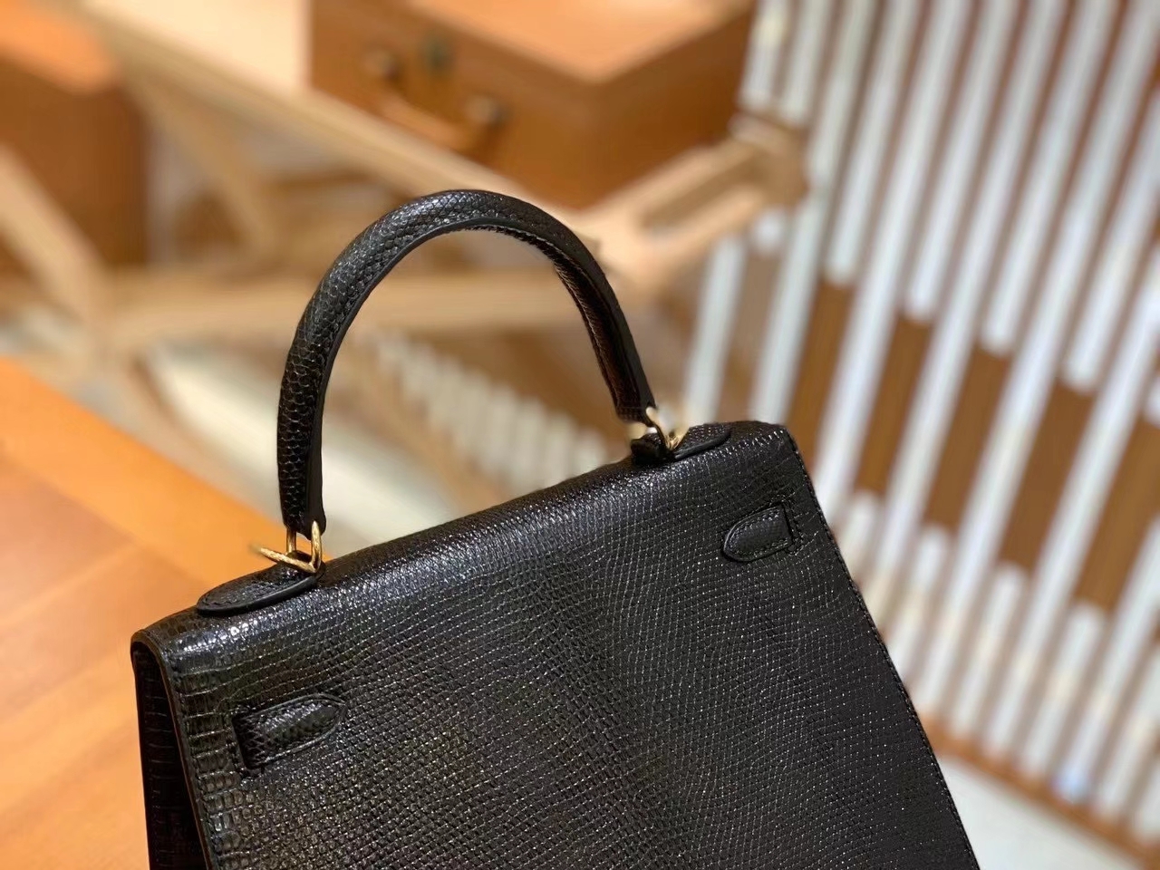 Hermès（爱马仕）Kelly 25cm 经典黑 南非野生蜥蜴皮 金扣 原版蜜蜡线 顶级手工缝制