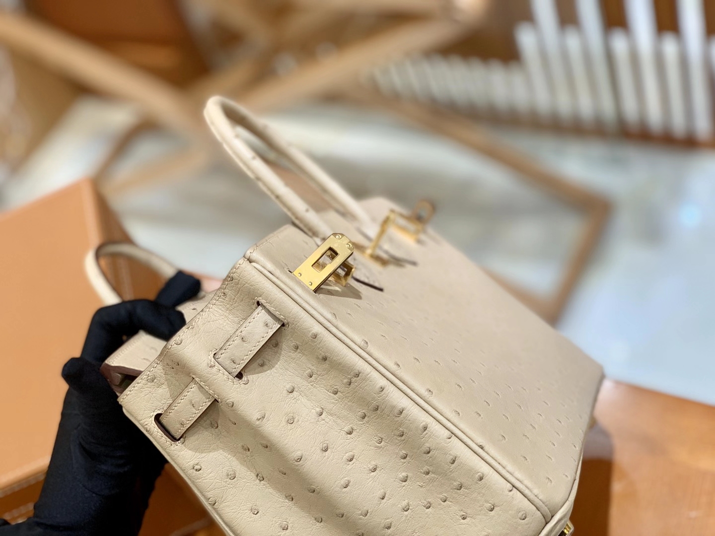 Hermès（爱马仕）Birkin 25cm 杏色 金扣 南非KK级鸵鸟皮 原版蜜蜡线 顶级手缝版本