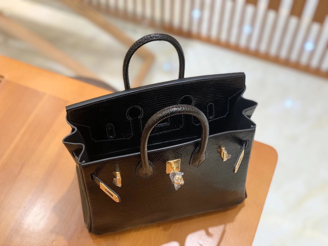 Hermès（爱马仕）Birkin 25cm 经典黑 南非野生蜥蜴皮 金扣 原版蜜蜡线 顶级手工缝制
