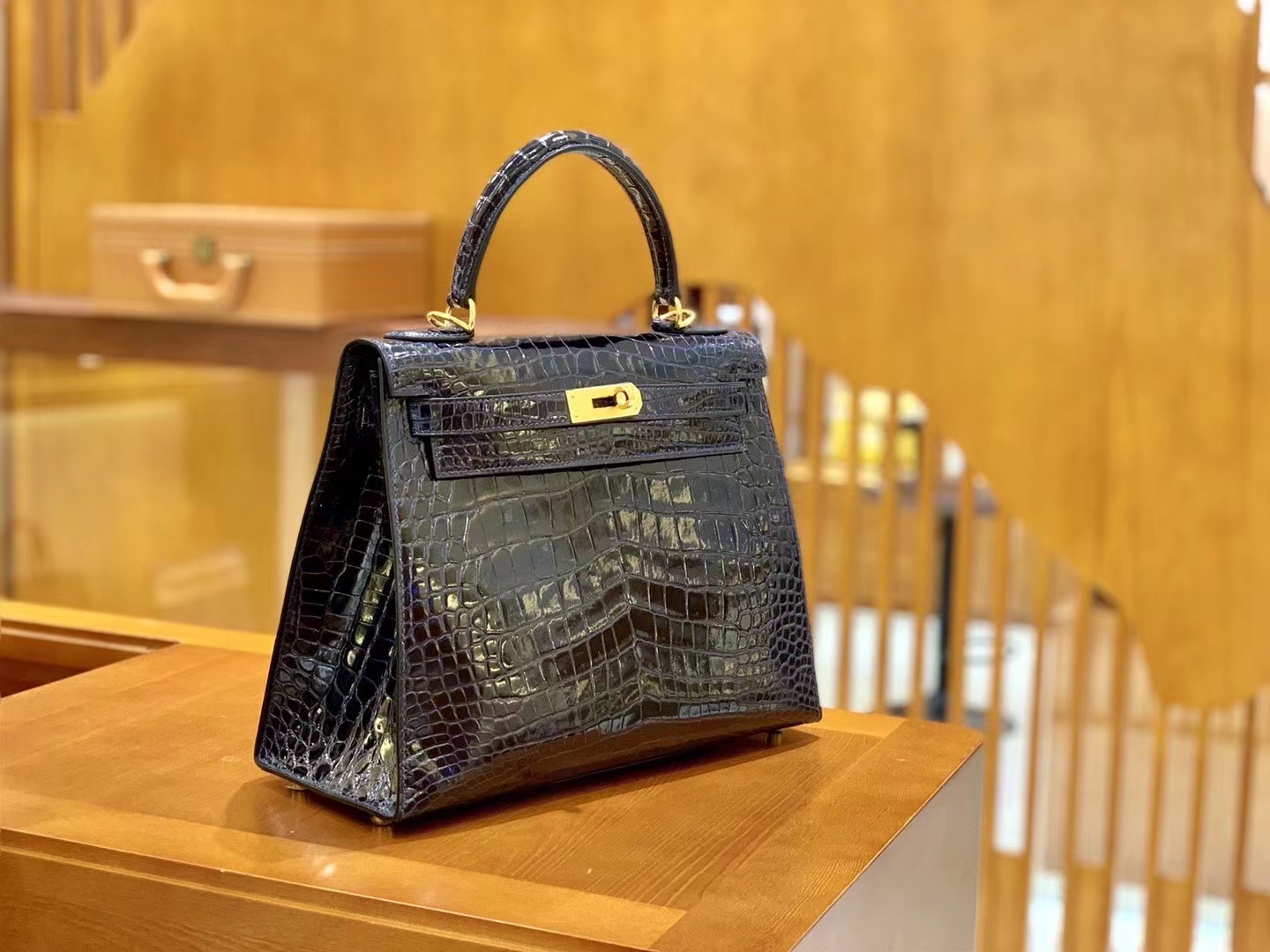 Hermès（爱马仕）Kelly 28cm 午夜蓝 金扣 一级尼罗鳄鱼皮 原版蜜蜡线 顶级手工缝制
