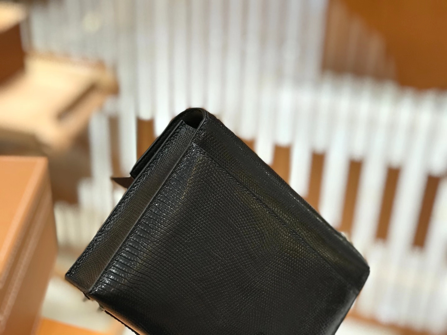 Hermès（爱马仕）Verrou 手枪包17cm 经典黑 银扣 南非野生蜥蜴皮 原版蜜蜡线 顶级手工缝制
