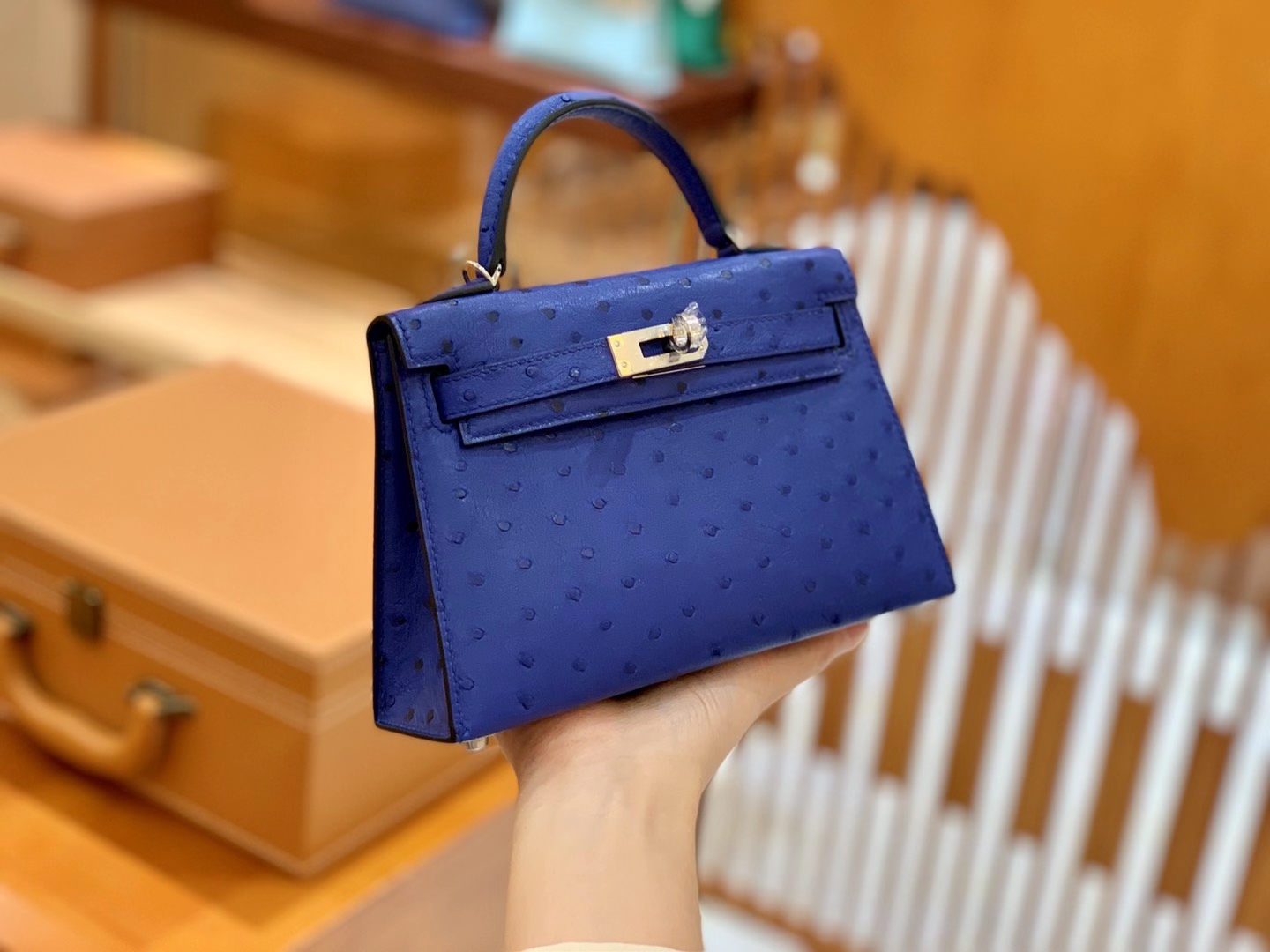 Hermès（爱马仕）Mini Kelly 二代 鸢尾蓝 银扣 南非KK级鸵鸟皮 原版蜜蜡线 顶级全手工缝制